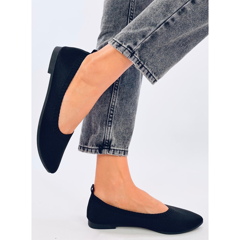 Kreiss Fekete áttört balettlakások 1