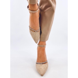 Ingrid Khaki magas sarkú pumpák strasszokkal bézs 1