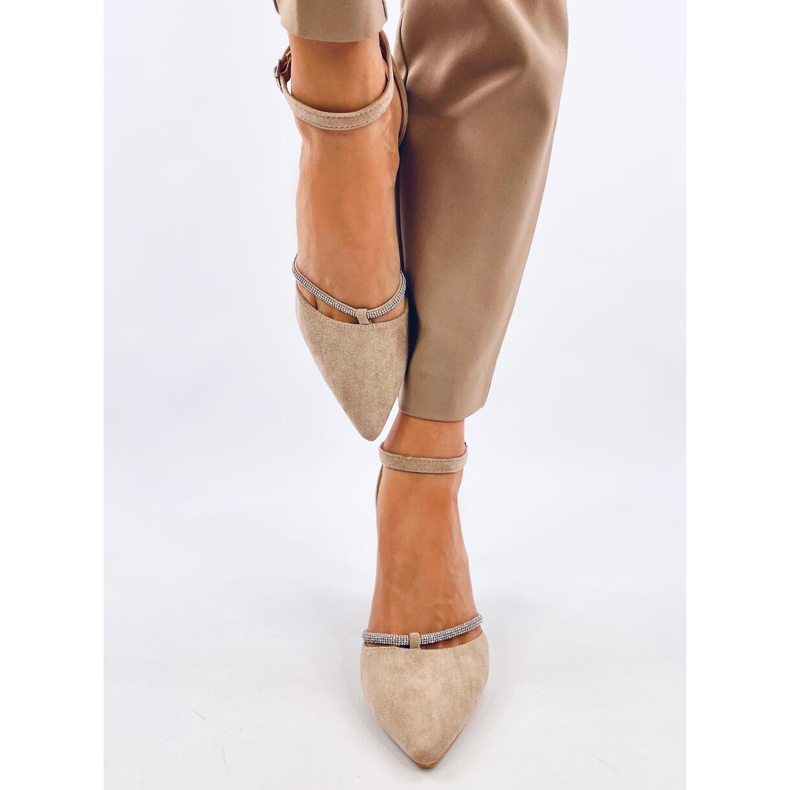 Ingrid Khaki magas sarkú pumpák strasszokkal bézs 1