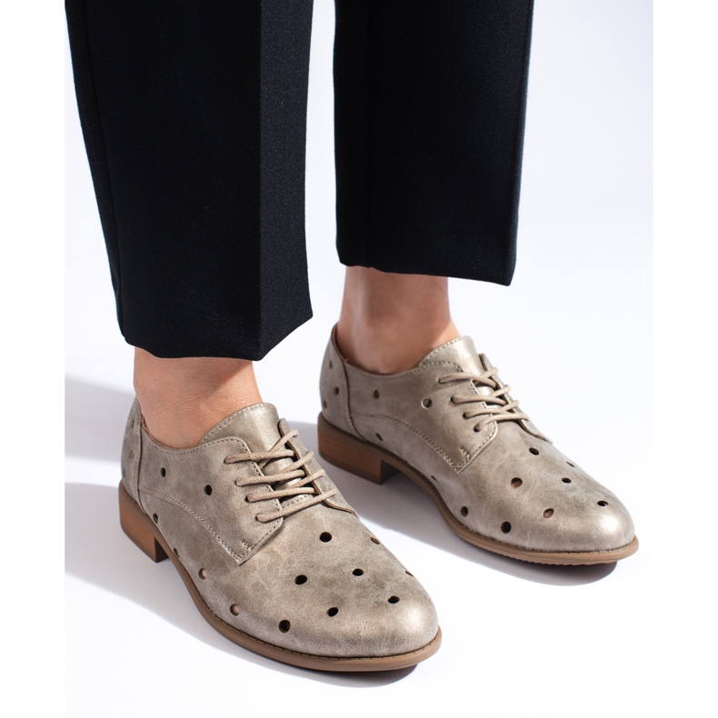 Daszyński arany áttört női cipő aranysárga 2