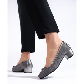 Daszyński szürke áttört alacsony sarkú pumpák 2 Daszyński szürke áttört alacsony sarkú pumpák 2