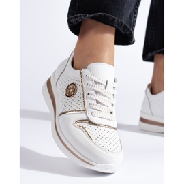 Fehér bőr sportcipő 2