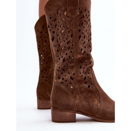 Zazoo 3403 barna áttört női csizma alacsony sarkon 2