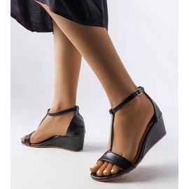 Fekete ékszandál Flusing strasszokkal 1