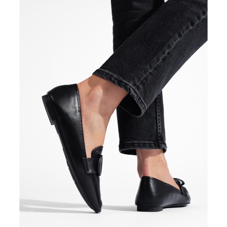 Elegáns női Shelovet fekete mokaszinok 2