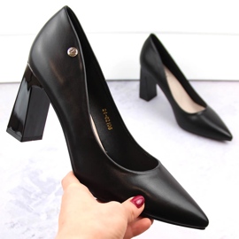 Díszsarkú női pumpák, fekete, Vinceza 62106 1