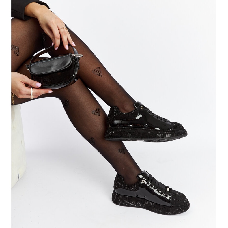 Goe NN2N4010 fekete tornacipő strasszokkal 1