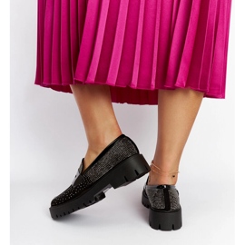 Newport strasszokkal díszített fekete naplopók 1