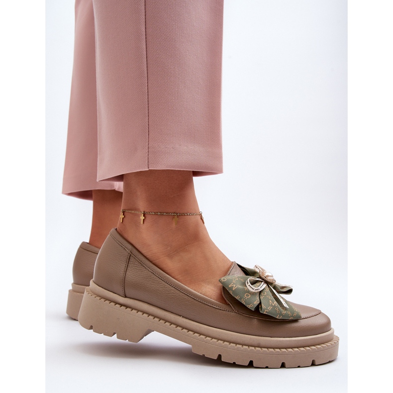 Női bőr mokaszin masnival Laura Messi 2787 bézs 2