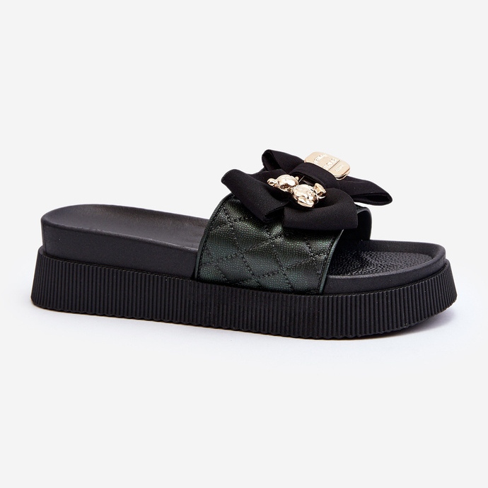 Fekete női papucs masnival és mackó Katterinával 1