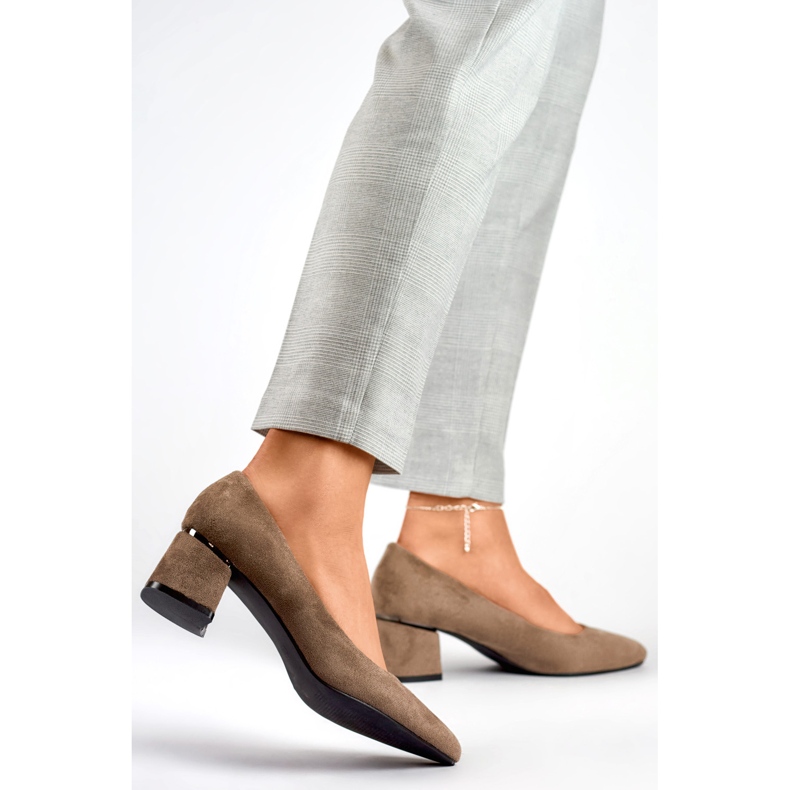 Velúr pumpák alacsony sarokkal, barna pumpák alacsony sarokkal 2