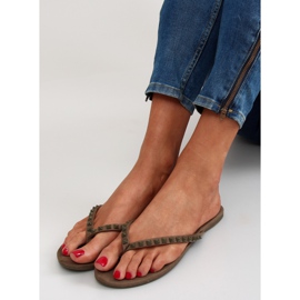 Flip-flop DD26 zöld piramis szegecsekkel 1