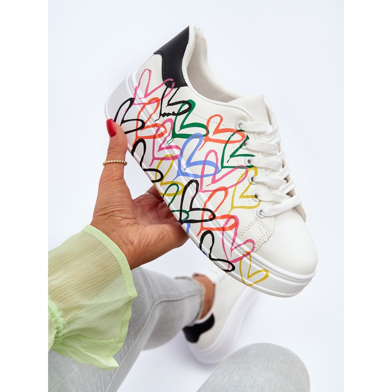 Női tornacipő szívvel, fehér Claral 2