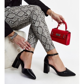 Fekete Artje magassarkú pumpák 1