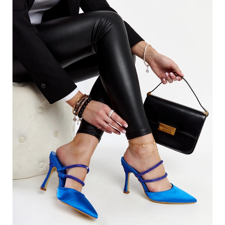 Kék magas sarkú papucs a Raffaelina-tól 1 Kék magas sarkú papucs a Raffaelina-tól 1