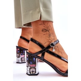 S.Barski Lakkozott szandál dekoratív kapcson D&amp;A CR-232 fekete 4