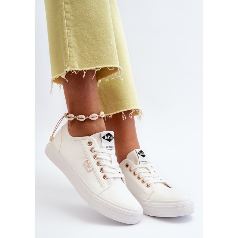 Női tornacipő Lee Cooper LCW-24-31-2201 fehér 1