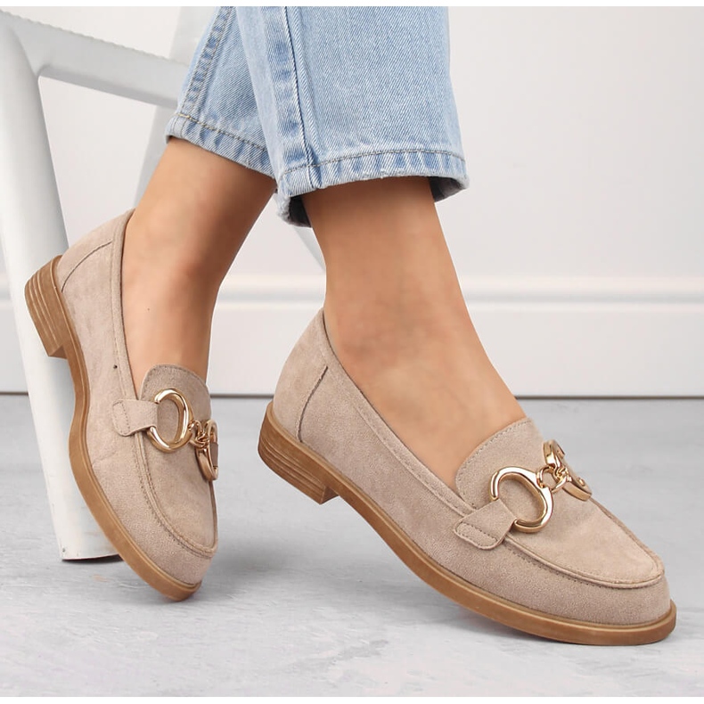 Velúr női cipő, alacsony sarkú mokaszin, bézs Vinceza 58235 1