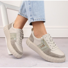 Bézs női bőrcipő a Filippo DP6121 platformon 1