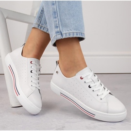 Filippo DP6029 fehér női bőr sportcipő 1