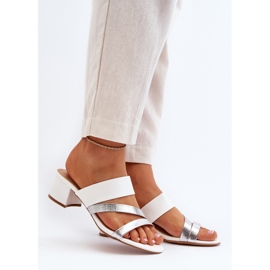 Női alacsony sarkú papucs fehér Rosila 2