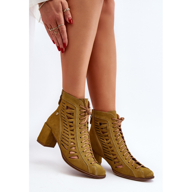 Velúr áttört csizma Maciejka 05508-24 Olive zöld 2 Velúr áttört csizma Maciejka 05508-24 Olive zöld 2