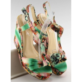 Szatén ékszandál 903 zöld 1