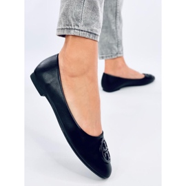 Elegáns Irvina Black balettlakások fekete 2