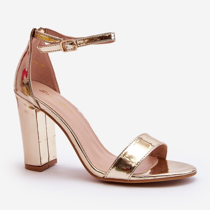 Arany Thakko magassarkú szandál aranysárga 1