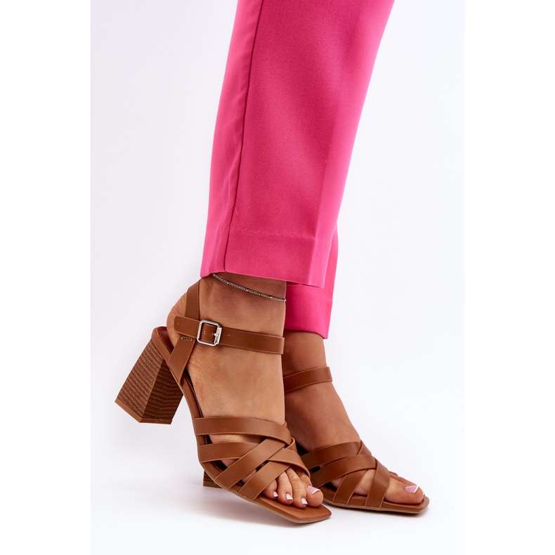 Női szandál magas sarkú Camel Opifiana barna 2