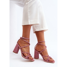 Rózsaszín Herfiana magassarkú szandál pánttal 1