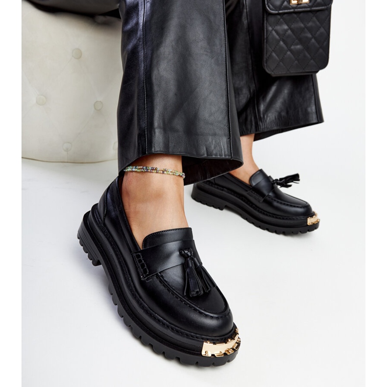 Fekete masszív mokaszinok arany betétekkel Tuga 1