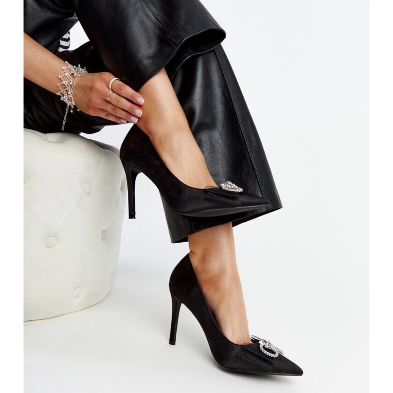 Fekete magassarkú, dekoratív masnival Natasa 1