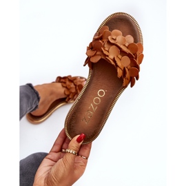 Zazoo 40381 női bőr papucs, barna lapos sarkú 1