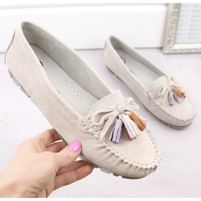 Női bőr velúr mokaszin rojtokkal, bézs Filippo DP6136 1