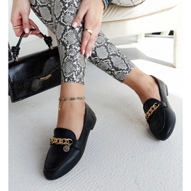 Fekete naplopók Scaletta lánccal 1