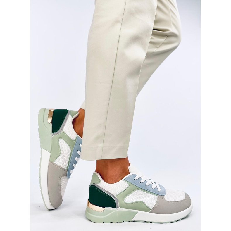 Könnyű női tornacipő Doleh MULTI-005 sokszínű 2