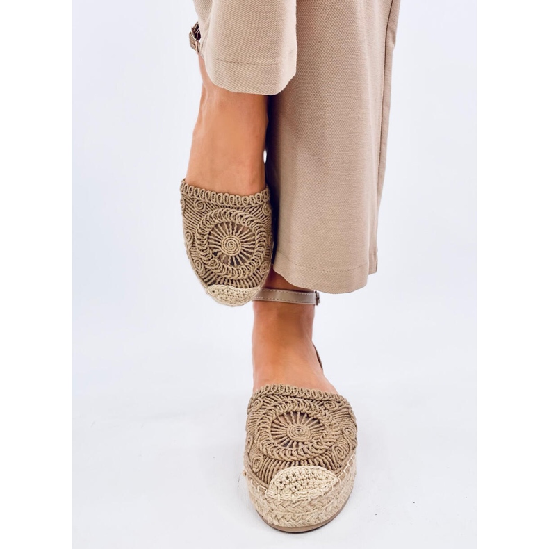 Jasmine Khaki áttört espadrillák bézs 2