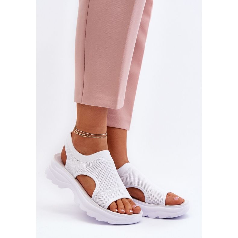 Női sportszandál vastag talppal, fehér Deinaleia 1