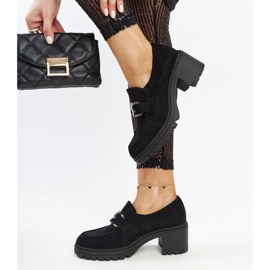 Vinceza fekete cipő bőr betéttel 1