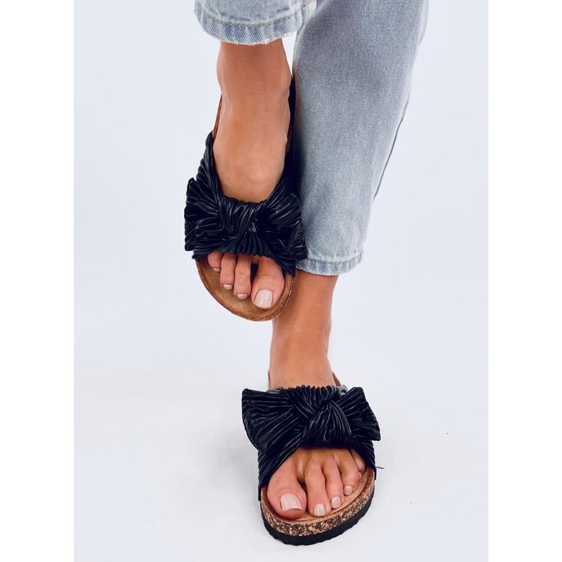 Moss Fekete parafa papucs 1