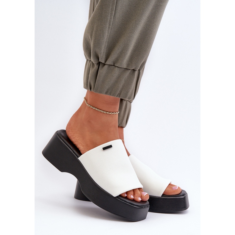 Női papucs Big Star NN274022 Fehér 2