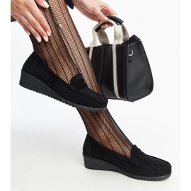 Sakena fekete velúr ékelt naplopók 1