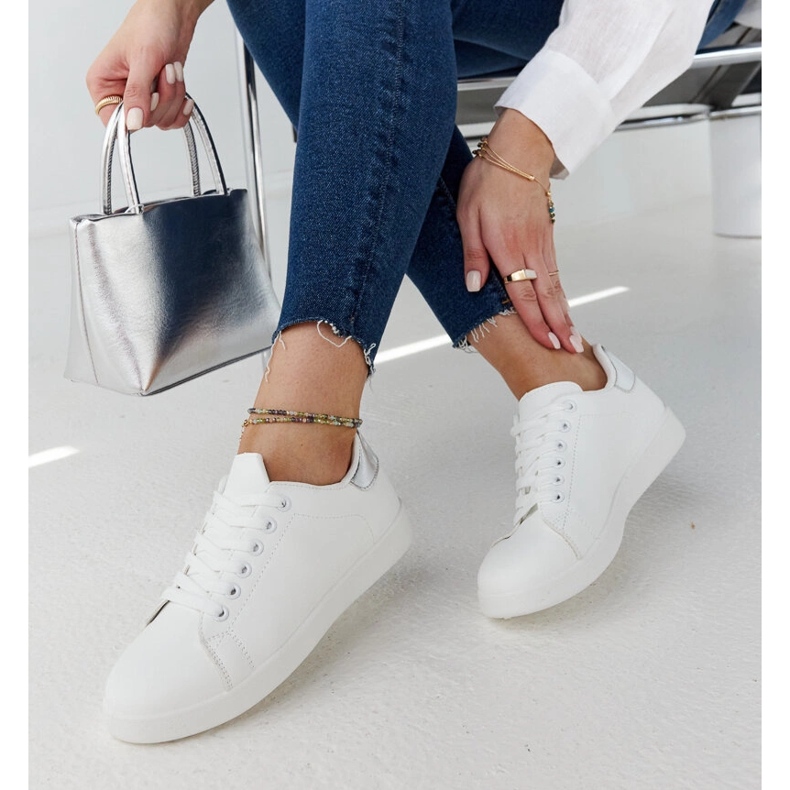 Hagosa fehér platformú tornacipő 1