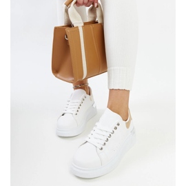 Fehér sportcipő arany Meriana betéttel 2