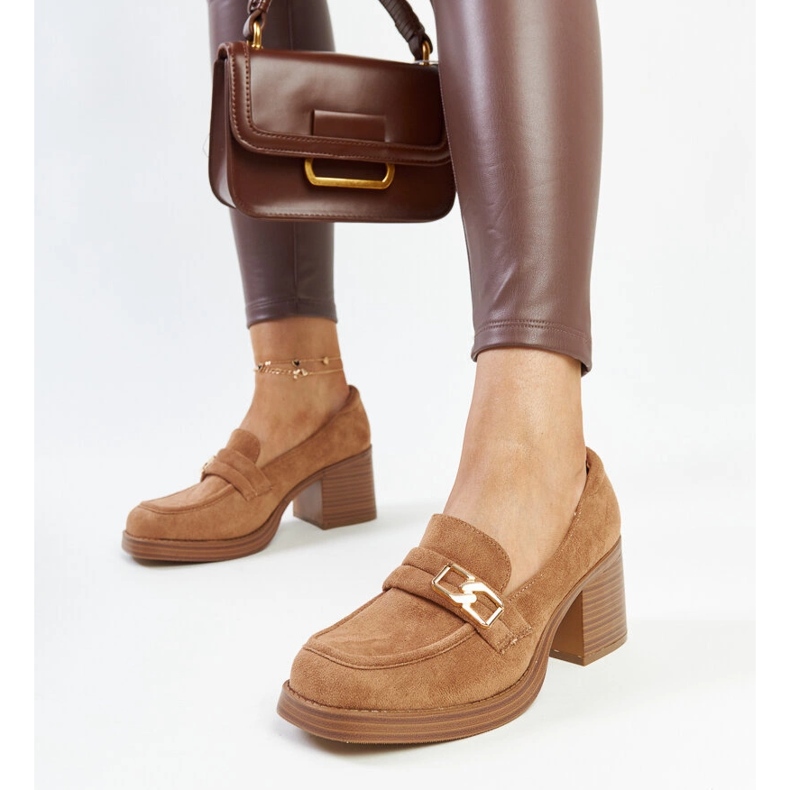 Barna Aludra magas sarkú pumpák 1