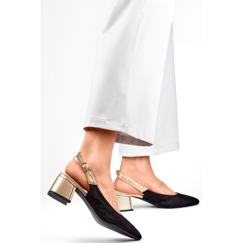 Elegáns velúr pumpák nyitott sarokkal és alacsony sarokkal fekete 1