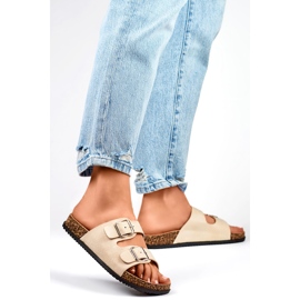 Bézs színű női flip-flop két csattal 1