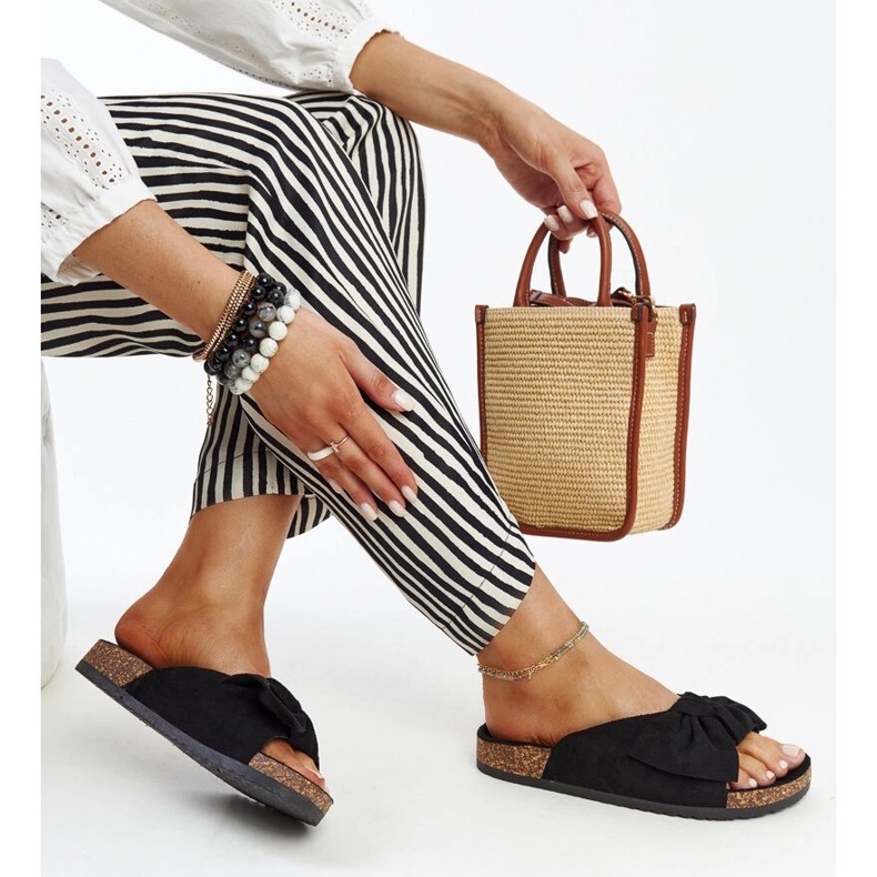 Fekete flip-flop Aamu parafa talppal 1