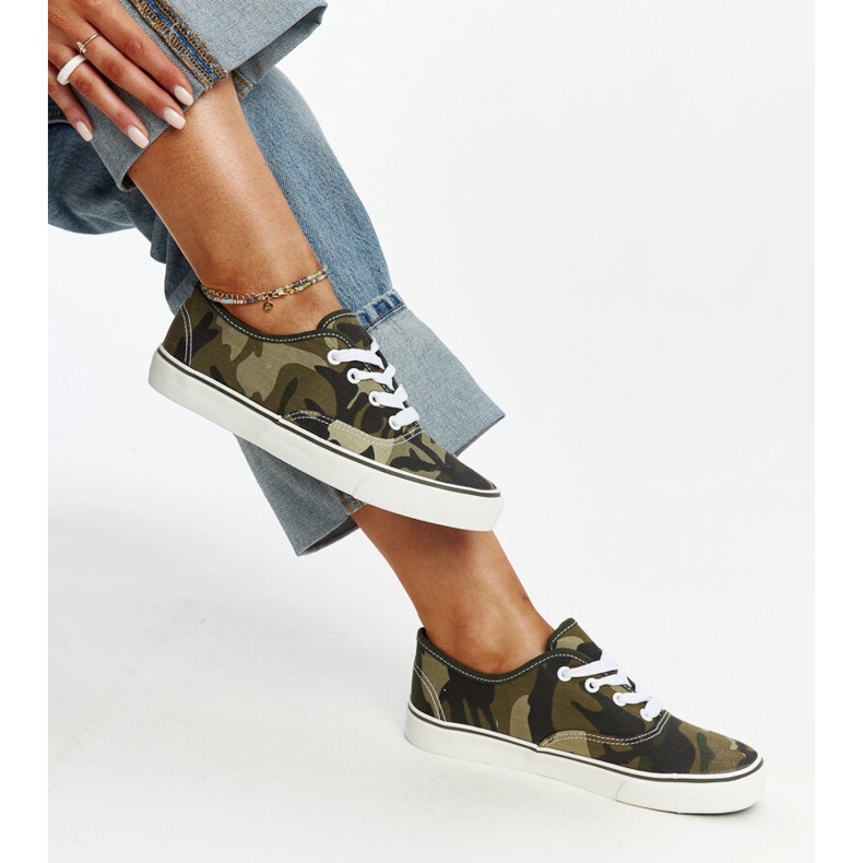 Erla zöld katonai tornacipő 1